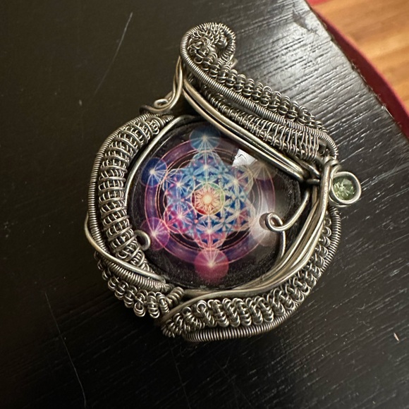 Wire wrapped pendant - Picture 4 of 5